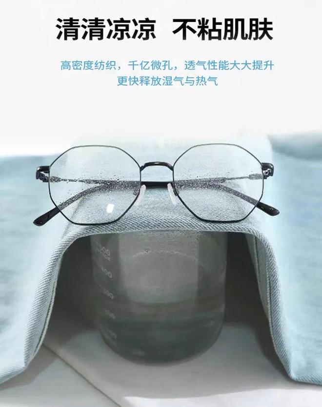 刘亦菲海外鲨疯了!印花T恤+牛仔阔腿裤都能穿得这么撩人!(图43)