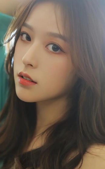 补水保湿洗面奶推荐洁面同时补水水润肌肤全天候。(图1)